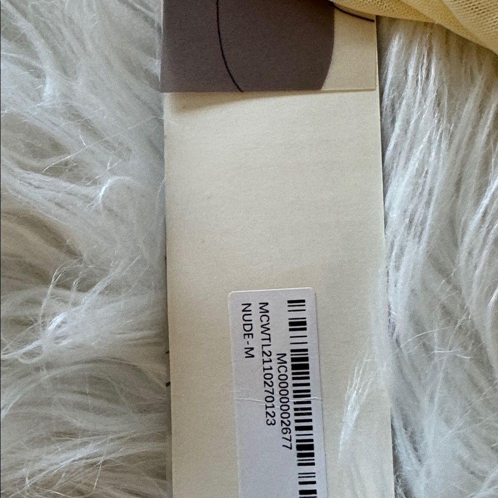 Micas Off The Shoulder Long Sleeve Top size S - Picture 5 of 6